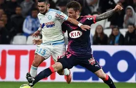 拉莫尔亮眼助攻，马赛客胜尼姆斯